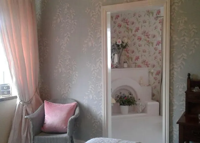 The Beehive Couette-café